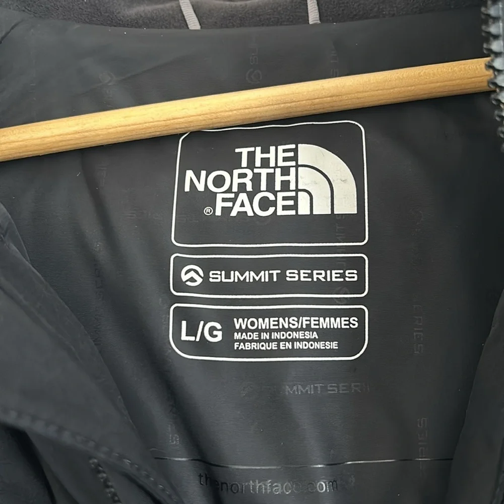 Jacket - Picture 2 of 4